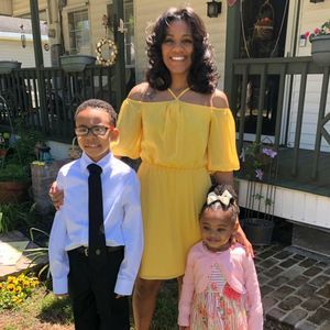 Meet your Posher, Casey